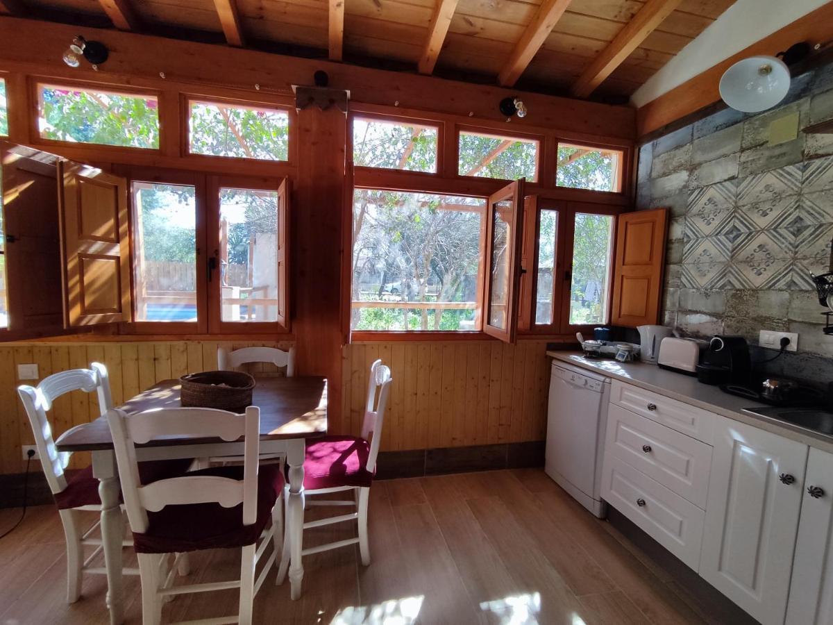 Apartamento El Grifo การ์โมนา ภายนอก รูปภาพ