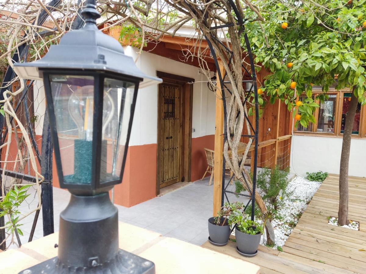 Apartamento El Grifo การ์โมนา ภายนอก รูปภาพ